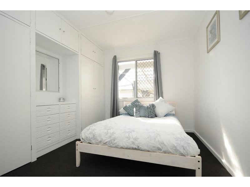 21 Teesdale Avenue, Newtown QLD 4350