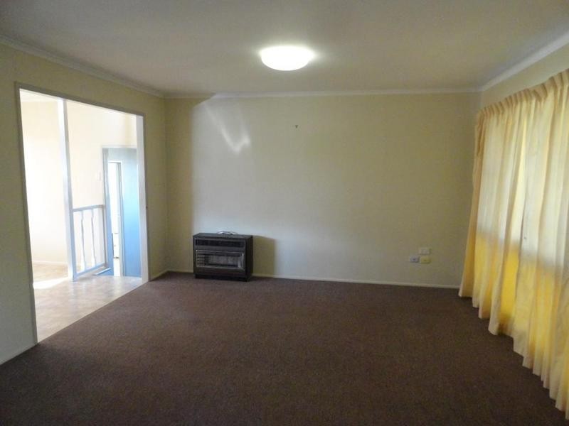 17 Gatfield Street, Newtown QLD 4350