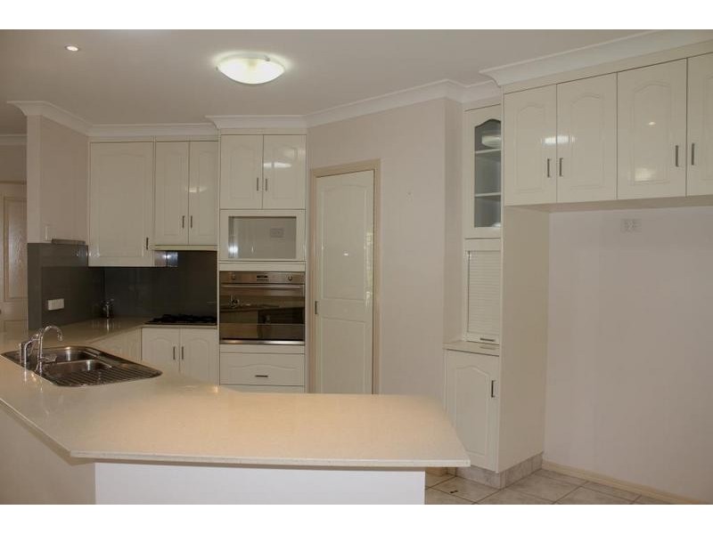 1 Christine Court, Cotswold Hills QLD 4350