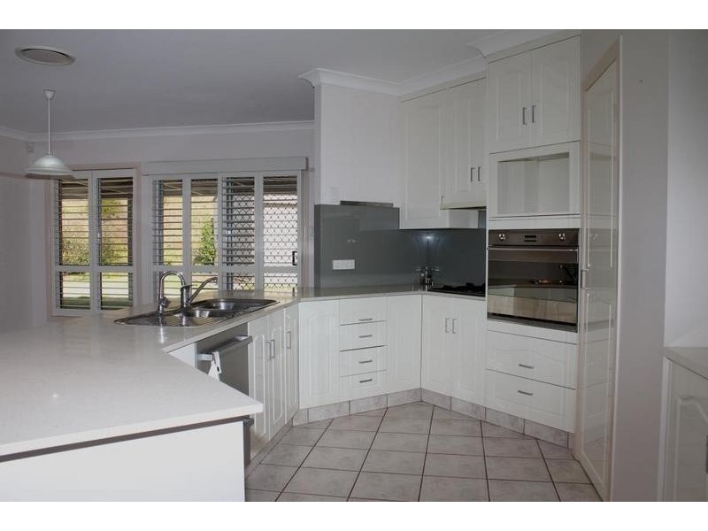 1 Christine Court, Cotswold Hills QLD 4350