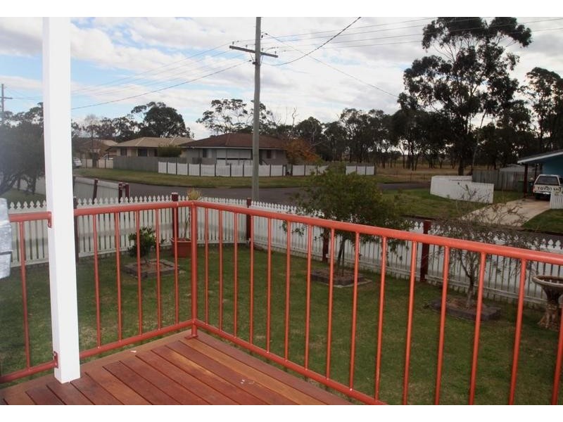 20 Milligan Street, Oakey QLD 4401