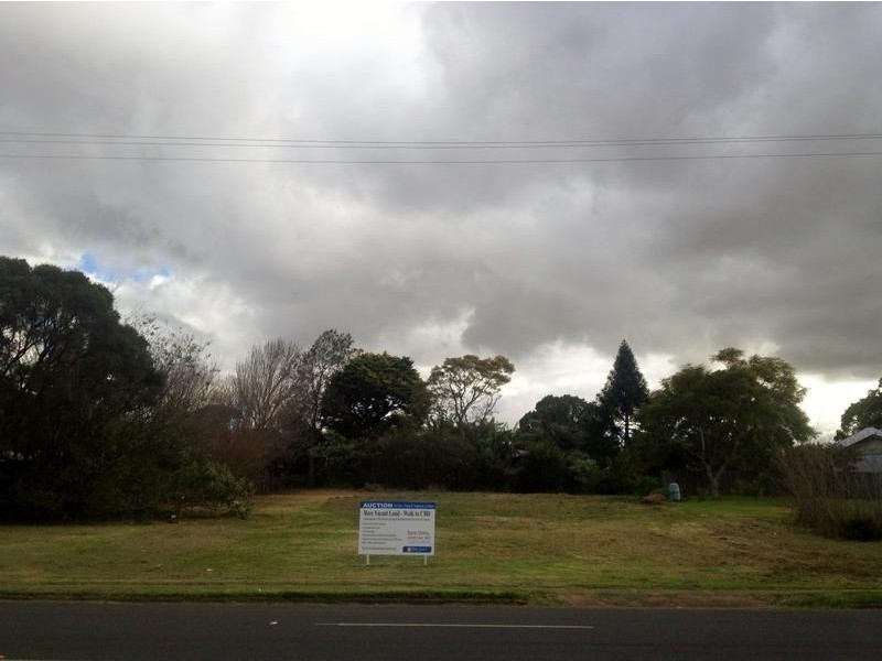 25-27 Kitchener Street, East Toowoomba QLD 4350