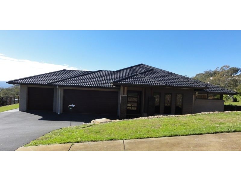 4a Mackenzie Street, Mount Lofty QLD 4350