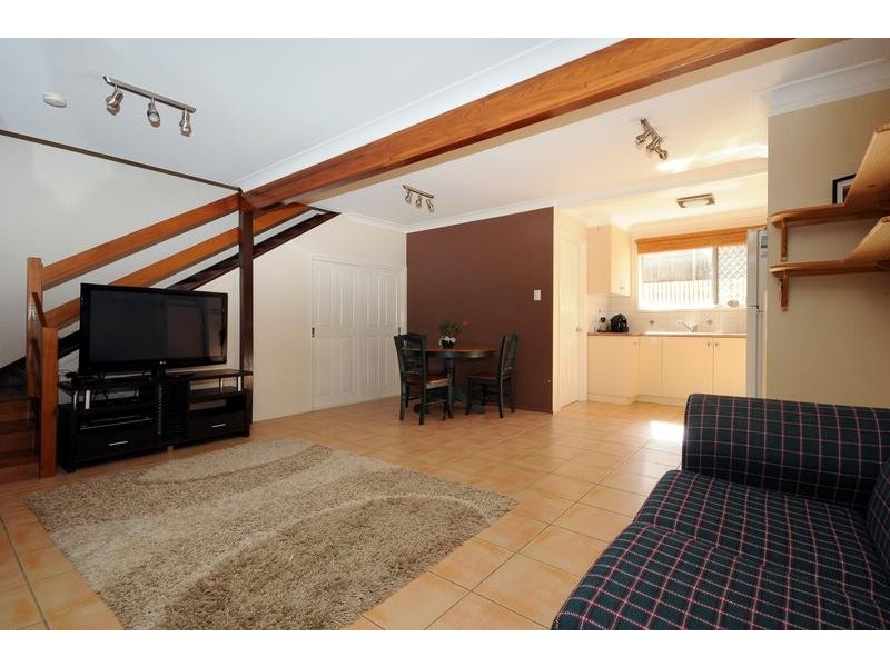 3/18 Glendower Street, Mount Lofty QLD 4350