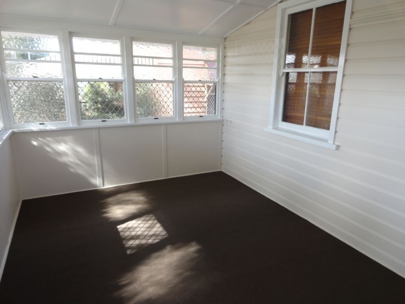 40 Hill Street, Newtown QLD 4305