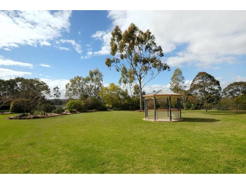 14 McKillop Court, Cranley QLD 4350