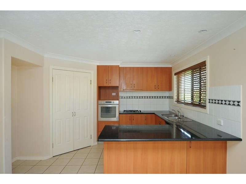 36 Agnes Street, Centenary Heights QLD 4350