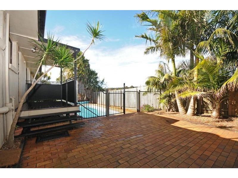 36 Agnes Street, Centenary Heights QLD 4350