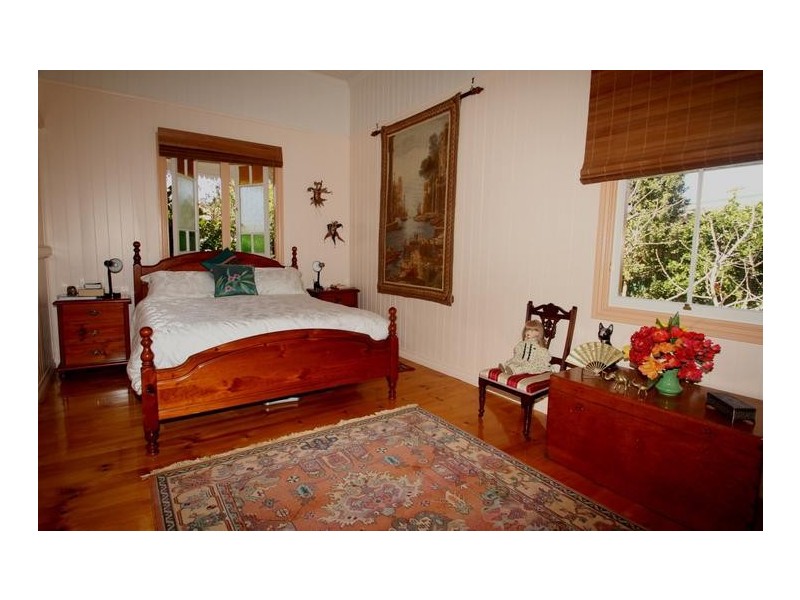 57 Gordon Avenue, Newtown QLD 4350