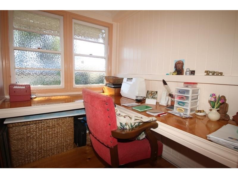 57 Gordon Avenue, Newtown QLD 4350