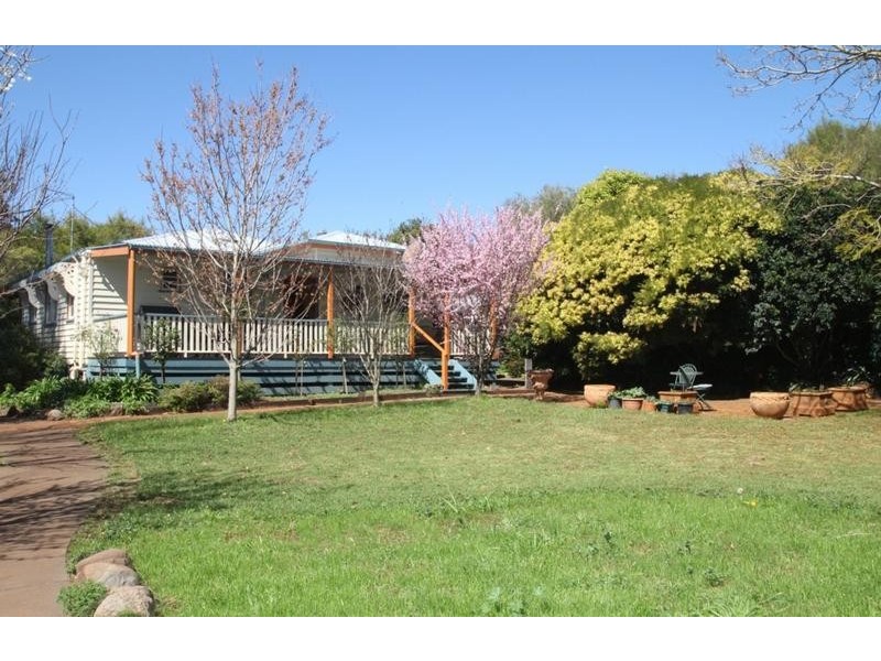 57 Gordon Avenue, Newtown QLD 4350