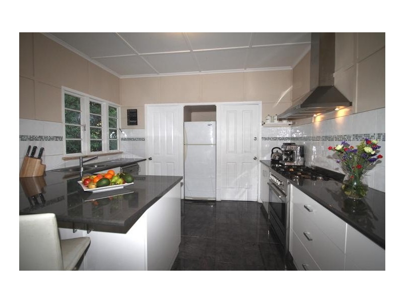 16 Ramsay Street, South Toowoomba QLD 4350