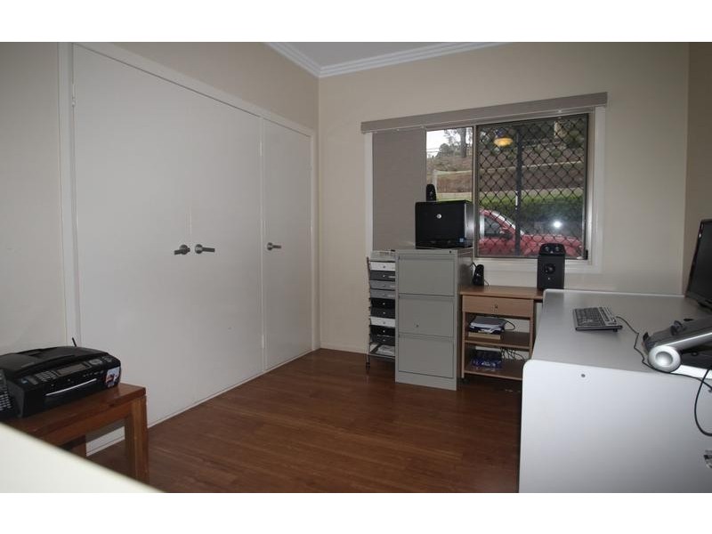 18 Fawn Grove Drive, Glenvale QLD 4350