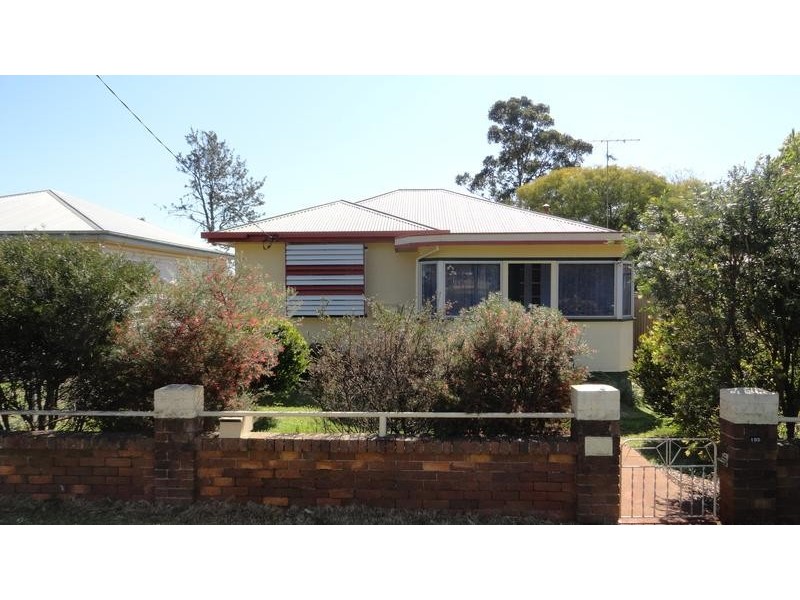 105 Stephen Street, Harristown QLD 4350