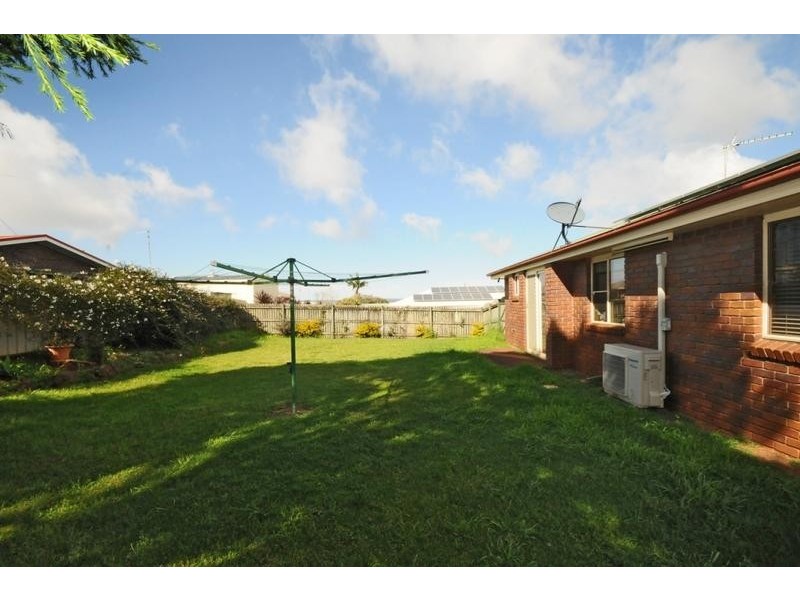 12 Evergreen Court, Glenvale QLD 4350