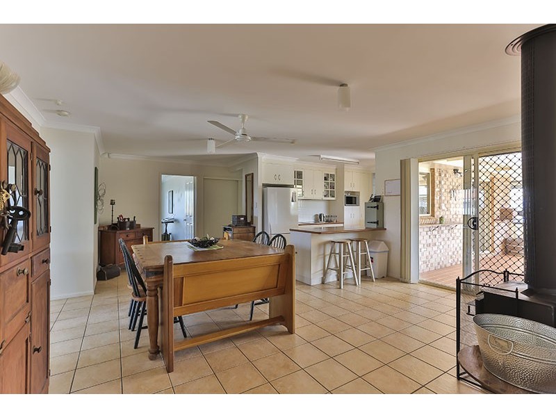 11 Kirralee Court, Westbrook QLD 4350