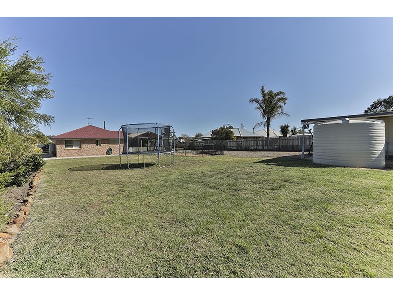 11 Kirralee Court, Westbrook QLD 4350