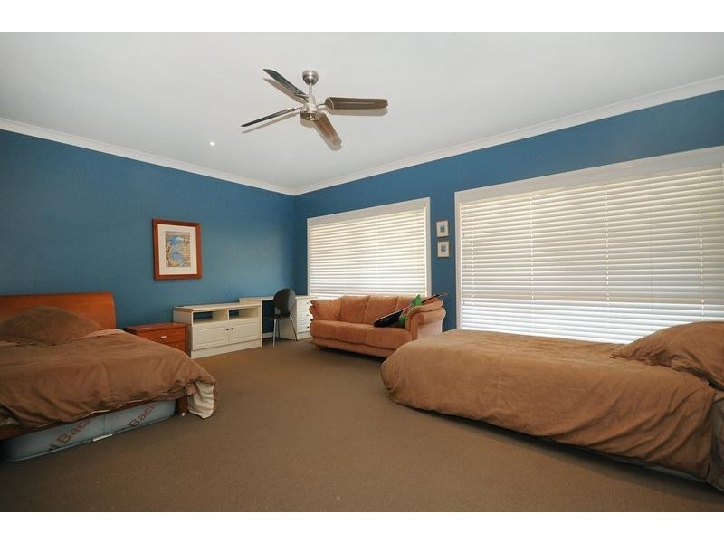 32 McCanns Road, Murphys Creek QLD 4352