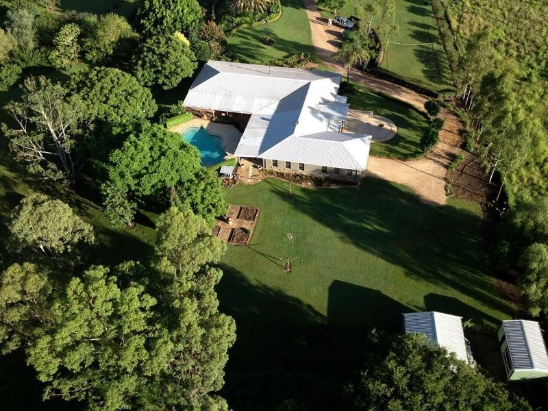 32 McCanns Road, Murphys Creek QLD 4352