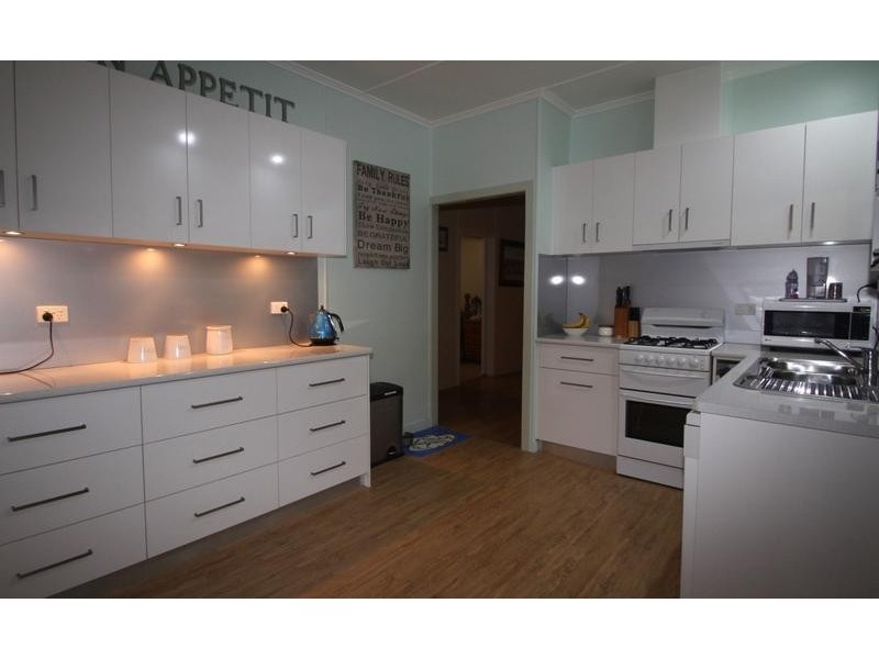 67 Perth Street, Rangeville QLD 4350