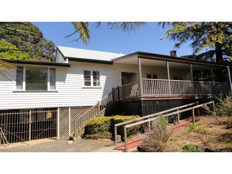 2 BOYCE COURT, East Toowoomba QLD 4350