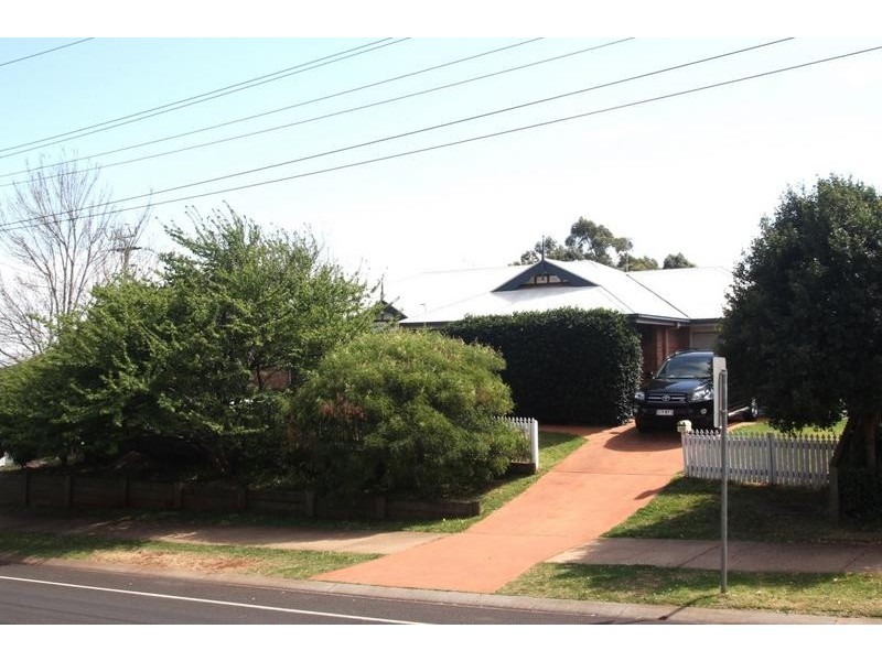 125 Nelson Street, Middle Ridge QLD 4350