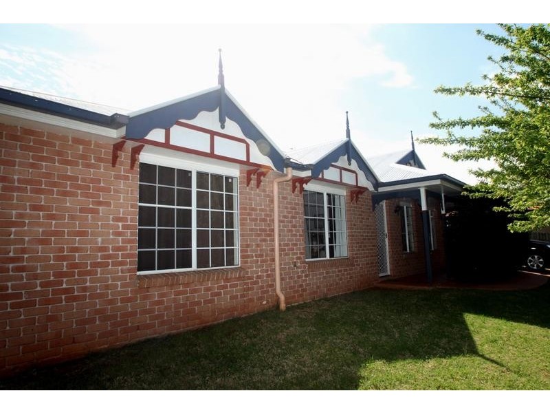 125 Nelson Street, Middle Ridge QLD 4350