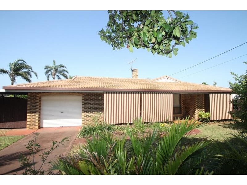 18 Trousdell Court, Rockville QLD 4350