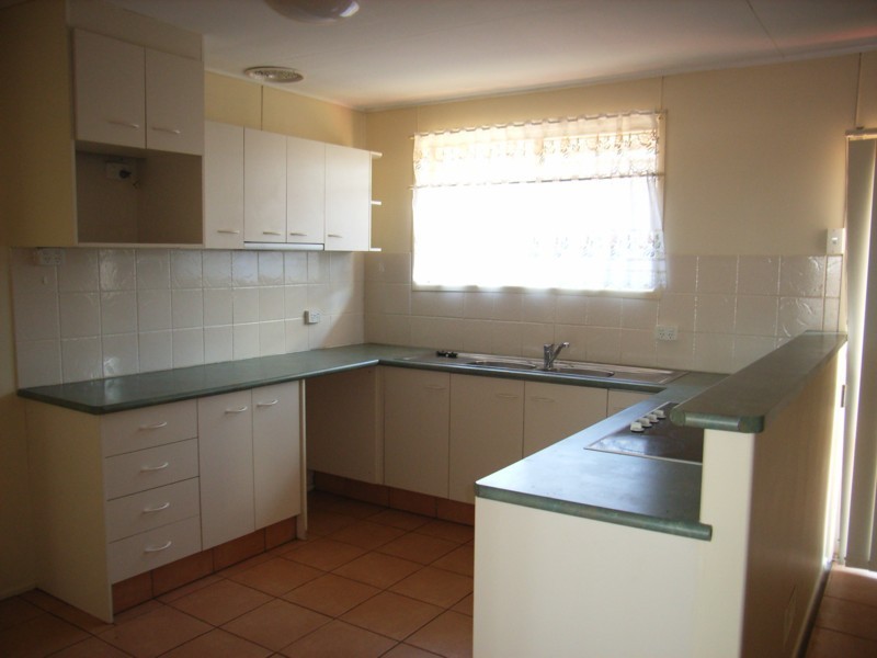 22 Spencer Street, Harristown QLD 4350