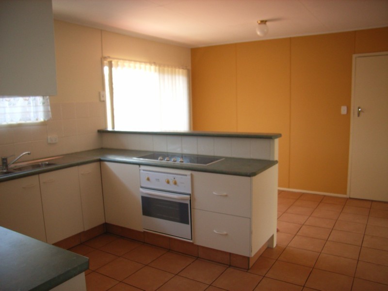 22 Spencer Street, Harristown QLD 4350