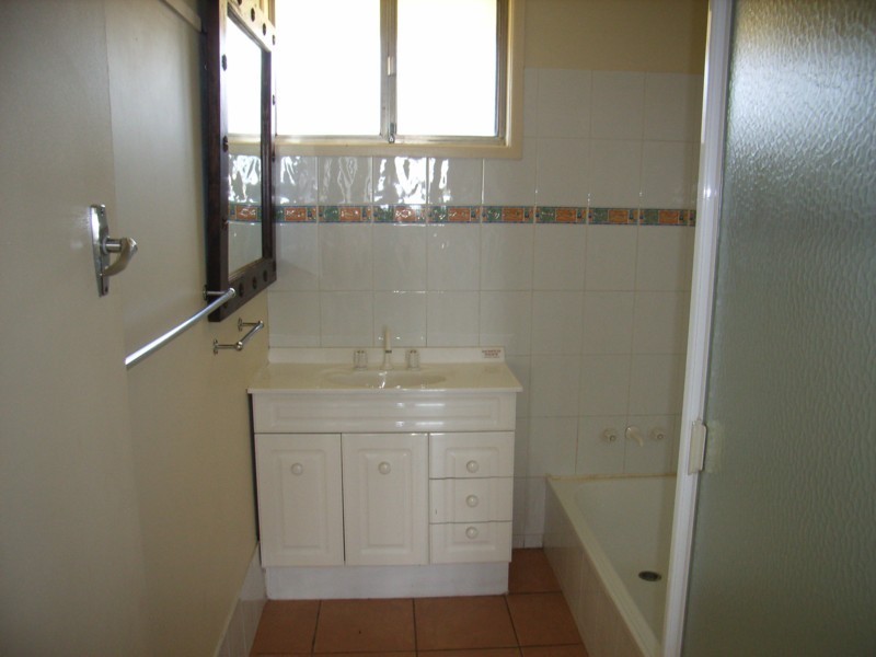 22 Spencer Street, Harristown QLD 4350