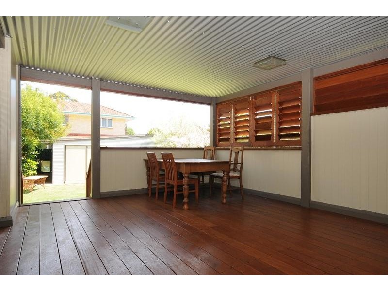 37 Drayton Road, Harristown QLD 4350