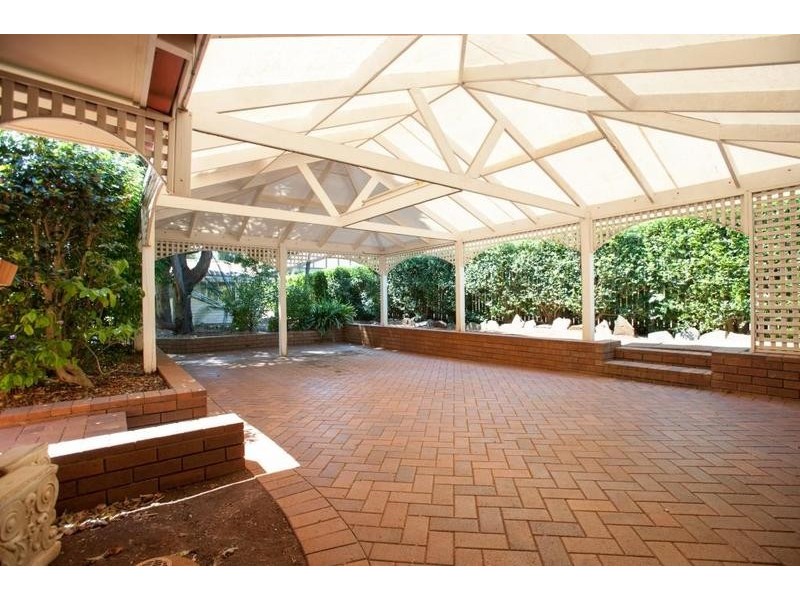 49 Campbell Street, East Toowoomba QLD 4350