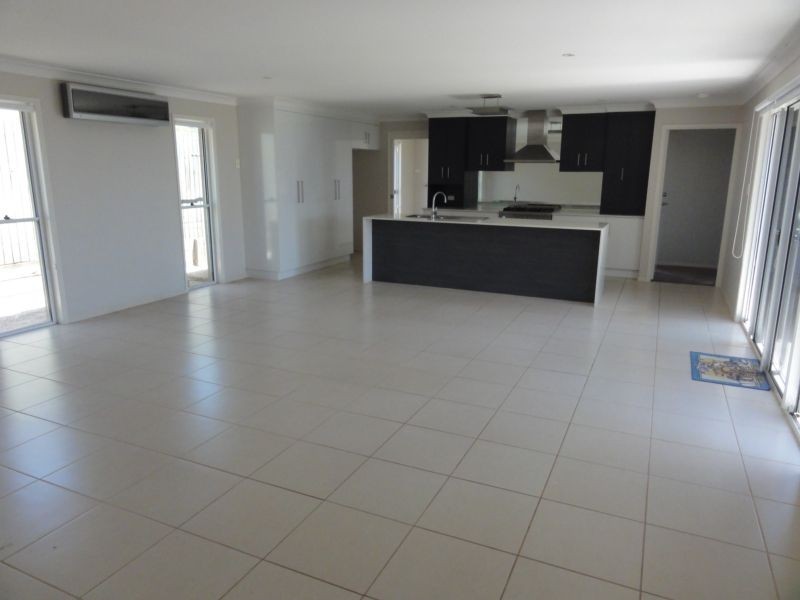 103 Aberdeen Street, Rangeville QLD 4350