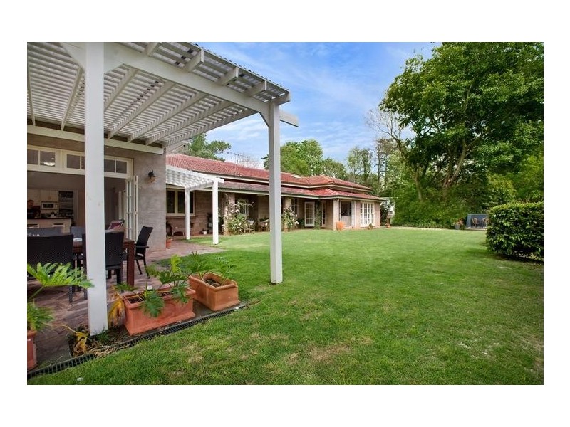 5 Bridge Street, Mount Lofty QLD 4350