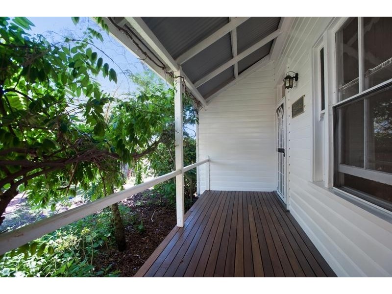 1 Hughes Street, Centenary Heights QLD 4350