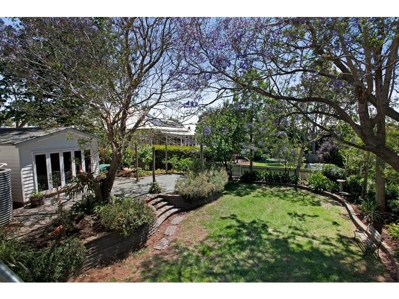 1 Hughes Street, Centenary Heights QLD 4350