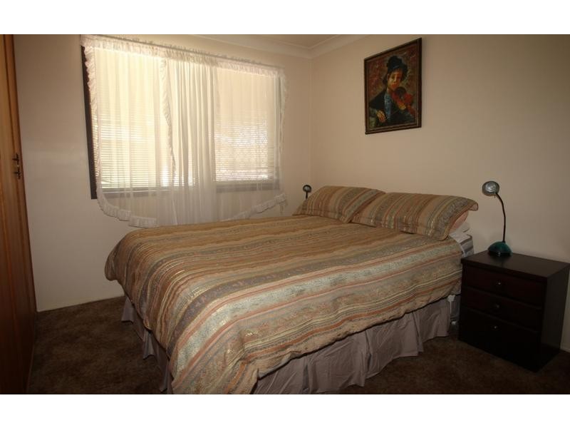 10 Bischof Street, Wilsonton Heights QLD 4350