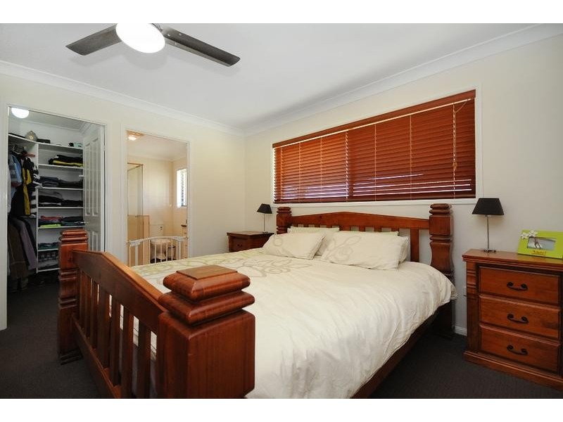 17 Thomas Street, Cambooya QLD 4358