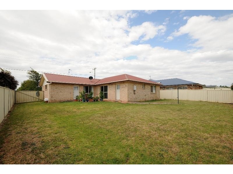 146 Glenvale Road, Glenvale QLD 4350