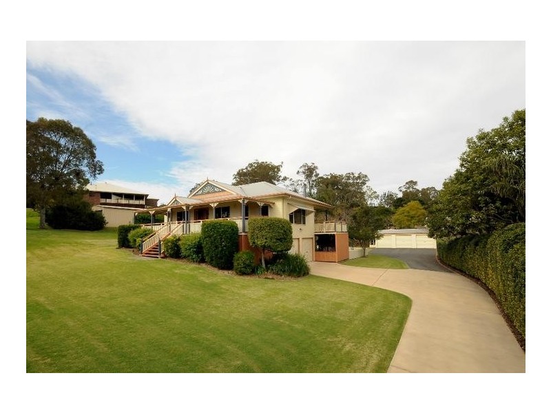 14 Ryans Drive, Cotswold Hills QLD 4350