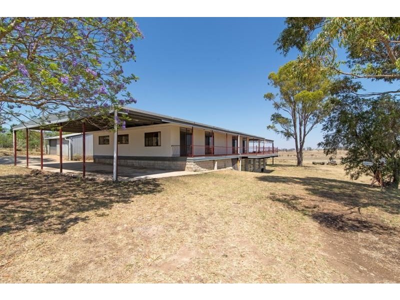 5 Jannuschs Road, Gowrie Mountain QLD 4350