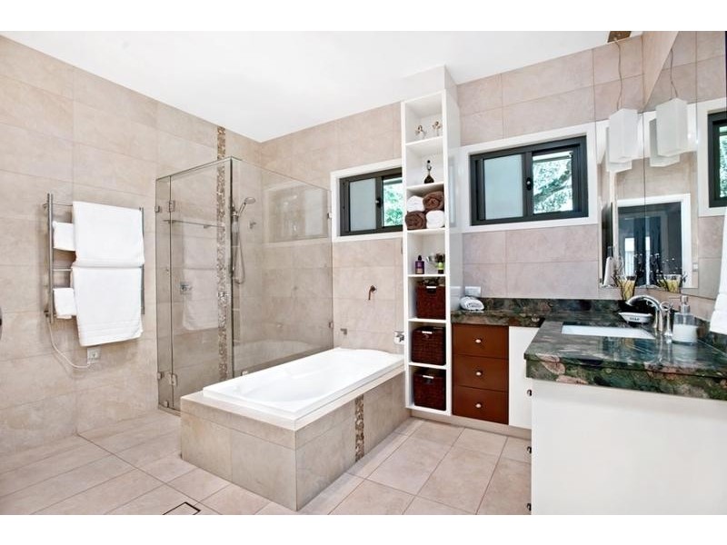 23 Murphys Creek Road, Blue Mountain Heights QLD 4350