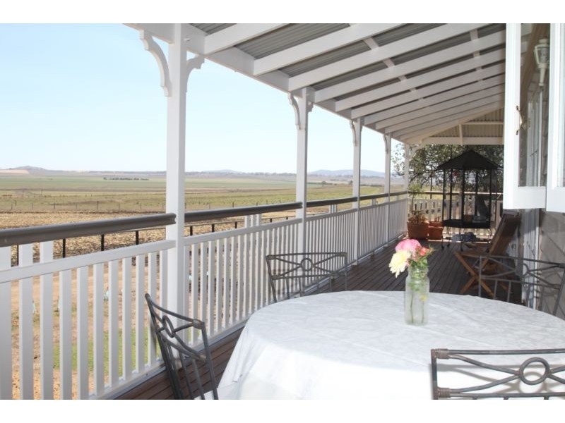 127 Greenup Road, Cambooya QLD 4358