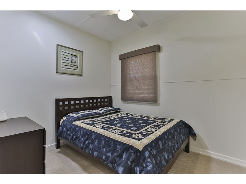 303 JAMES STREET, Newtown QLD 4350