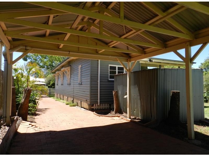 23 Gowrie Street, Toowoomba City QLD 4350