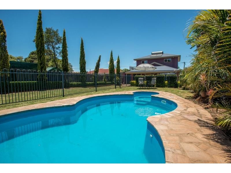 1a Ellis Street, Wilsonton QLD 4350