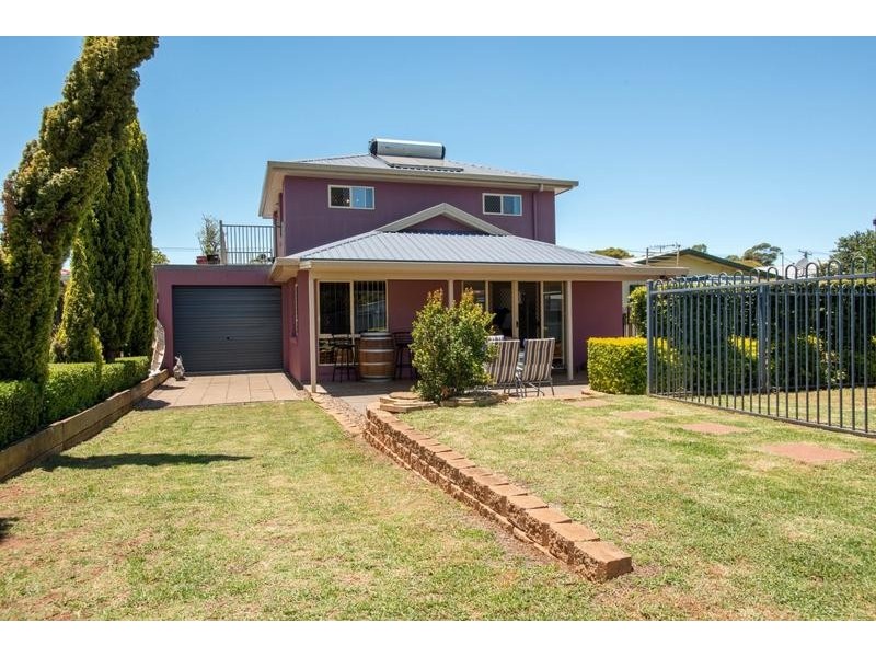 1a Ellis Street, Wilsonton QLD 4350