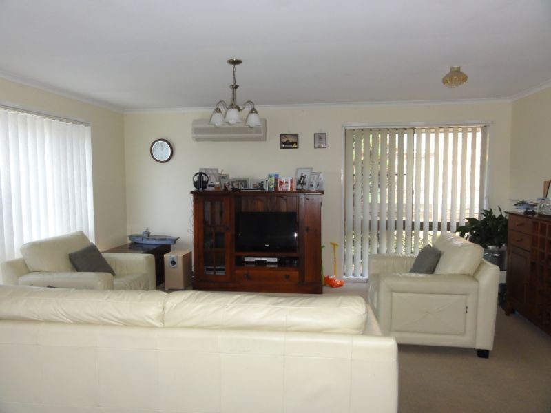 24 Blue Gum Drive, Newtown QLD 4350