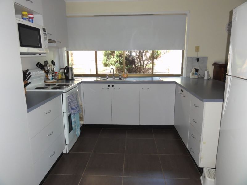 24 Blue Gum Drive, Newtown QLD 4350